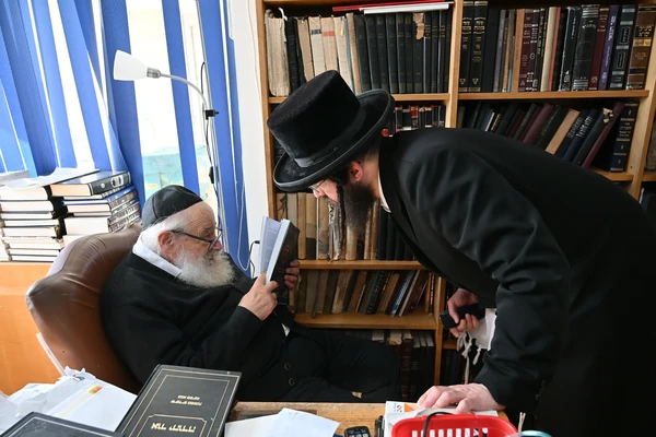 תמונה מחיי הכולל